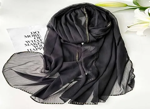 شال حریر مجلسی مشکی ؛ الیاف ابریشمی مناسب فصل تابستان