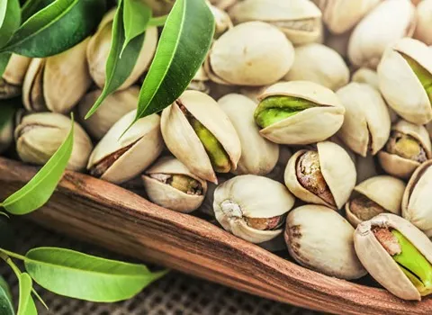 پسته خندان ایرانی؛ اکبری کله قوچی احمد آقایی 2 طعم زعفرانی آبلیمویی