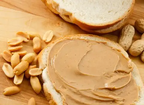 معرفی خواص کره بادام زمینی + بهترین قیمت خرید