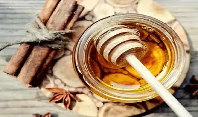 عسل اصل تبریز همراه با توضیحات کامل و آشنایی