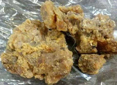 خرید انواع صمغ گیاه آنغوزه + قیمت