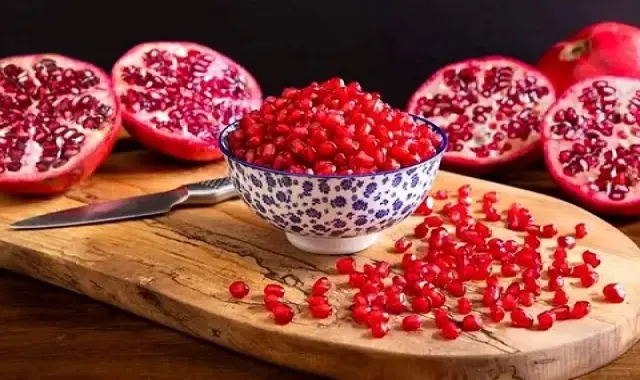 انار محمودآباد فیروزکوه؛ دانه یاقوتی درشت شیرین درمان سرطان