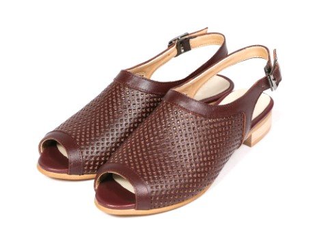 خرید کفش چرم زنانه تابستانه با قیمت استثنایی