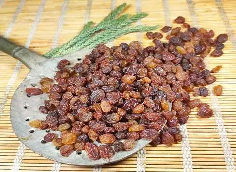 قیمت کشمش تیزابی بی دانه