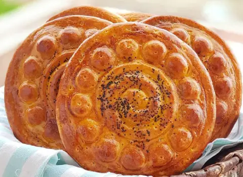 خرید و قیمت انواع شیرینی کماج همدان