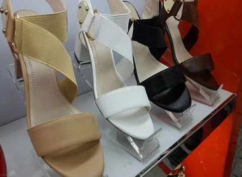 کفش صندل دخترانه (پاپوش) مشکی سفید 300 گرمی سایز متنوع