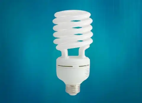 لامپ کم مصرف پارس 60 وات؛ مهتابی آفتابی توان مصرف پایین نور یکنواخت