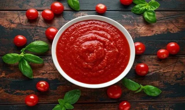 خرید انواع رب گوجه ۴۰۰گرمی لوکس + قیمت
