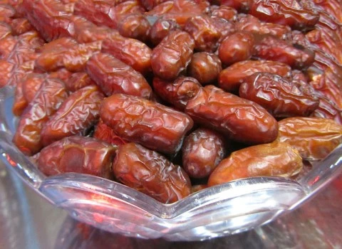 قیمت خرما شاهانی درجه یک + پخش تولیدی عمده کارخانه