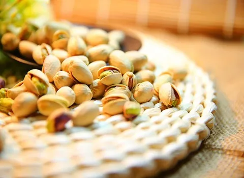 پسته اصفهان؛ کله قوچی احمد آقایی تسکین درد مفاصل ضد پیری pistachio