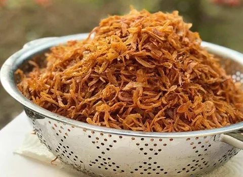 پیاز داغ آش دندونی؛ چیپسی طلایی نماد سیب سلامت استاندارد