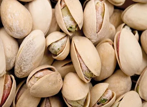 پسته فندقی سبزدانه؛ گرد کشیده سبز رنگ کنترل قند خون