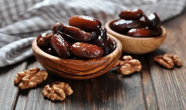 خرما پیارم اصفهان؛ قهوه ای تیره تقویت رشد استخوان حاوی iron