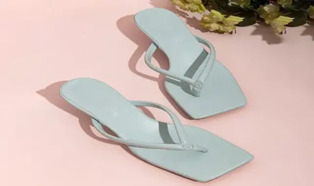 قیمت دمپایی انگشتی زنانه