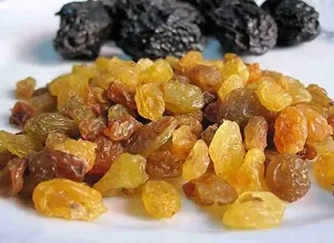 کشمش تاکستان؛ آفتاب خشک سایه خشک تیزابی هضم آسان غذا