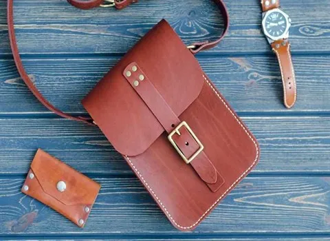 کیف چرم زنانه در بازار؛ گاوی بزی گوسفندی 2 دوخت (صنعتی دست دوز)