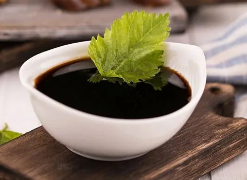 شیره خرمای پیارم؛ شفاف قهوه ای گرم هرمزگان Phoenix dactylifera