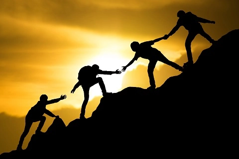 تازه واردها: انگلستان، قطر، امارات، ویتنام، نپال، بنگلادش و ایران + حوادث تلخ و شیرین زندگی آرادی ها - ۵ مرداد