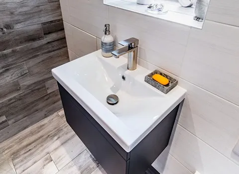 قیمت سرامیک کف سرویس بهداشتی