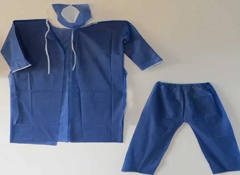 راهنمای خرید لباس یکبار مصرف بیمار با شرایط ویژه و قیمت استثنایی