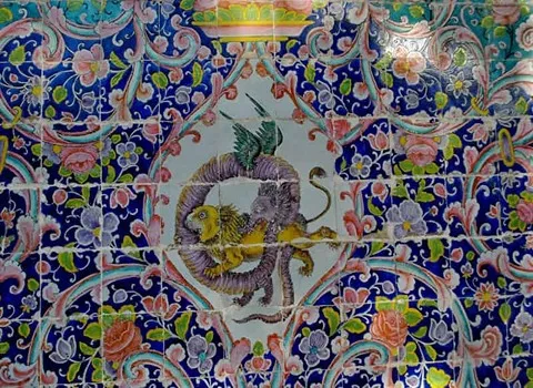 کاشی هفت رنگ همدان؛ مقاوم ضد لک سنتی 2 نوع (چهارگوش شش ضلعی)