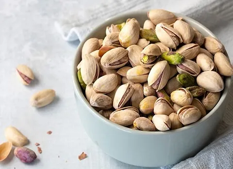 پسته ایران؛ زعفرانی شور فلفلی 2 نوع فندقی اکبری یزد کرمان IRAN