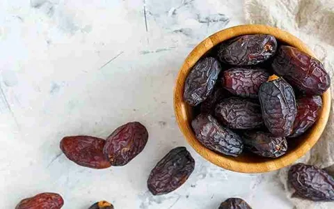 قیمت خرید خرما خارک مشکی + مشخصات، عمده ارزان