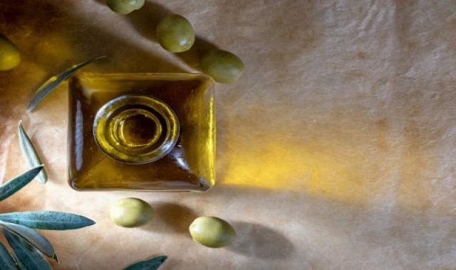 خرید جدیدترین انواع روغن زیتون غیر خوراکی