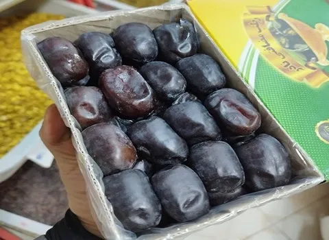 خرید رطب مضافتی نادر + قیمت عالی با کیفیت تضمینی