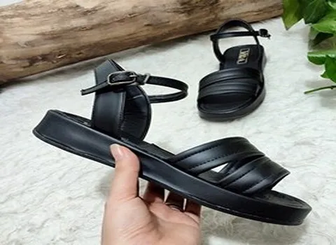 بهترین صندل زنانه مشکی + قیمت خرید عالی