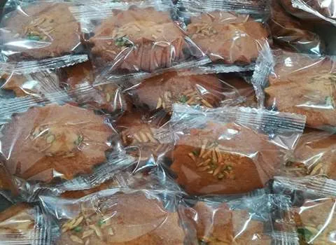 قیمت کیک بسته بندی شده + مشخصات بسته بندی عمده و ارزان