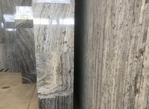 سنگ تراورتن سیلور بدون موج؛ رسوبی مناسب کار تزئینی آجر نما