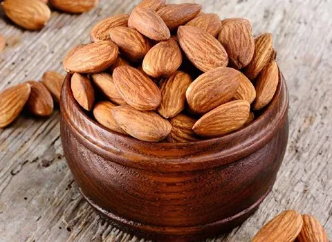 قیمت بادام درختی مامایی