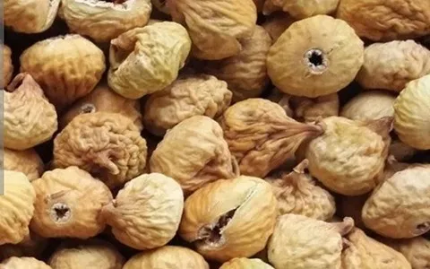 خرید انجیر خشک درجه یک استهبان با قیمت استثنایی