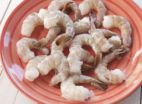 میگو پاک شده در تهران؛ منبع پروتئین کلسیم هضم آسان سرخکرده و بخارپز