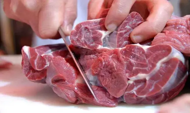 خرید بهترین انواع گوشت گوسفندی گرم با قیمت ارزان