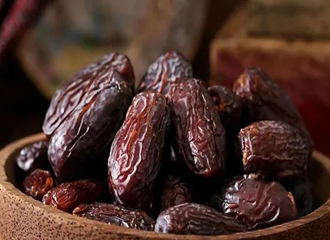 بهترین خرما پیارم جهرم + قیمت خرید عالی