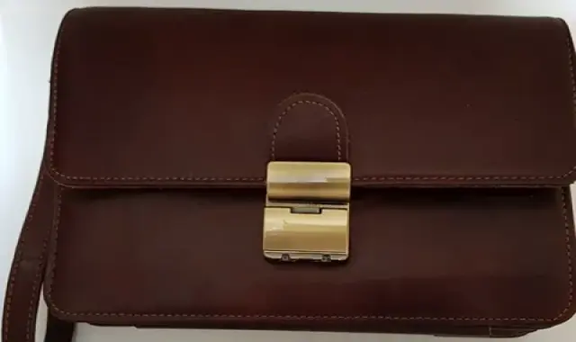 کیف چرم رمزدار؛ پاسپورتی دستی جنس چرم طبیعی leather