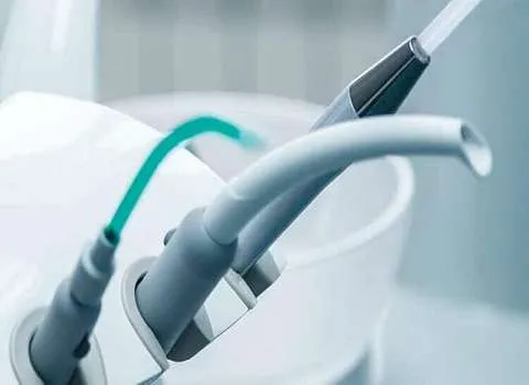 مشخصات ساکشن یکبار مصرف دندانپزشکی و نحوه خرید عمده