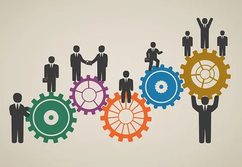 اصفهان، نیشابور، سمنان، همدان، اراک، سنندج و بندرعباس برنامه های حضوری - ۱۶ مرداد