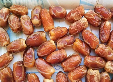 خرما خشک زرد (زاهدی) تقویت سیستم ایمنی بدن افزایش قدرت بینایی