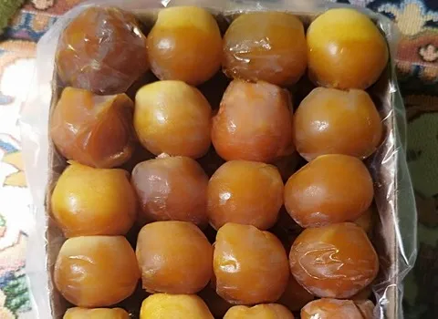 قیمت خرید خرما هلیله ای بم + تست کیفیت