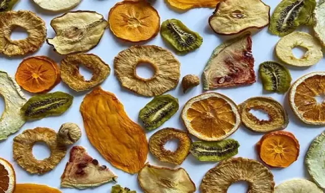 میوه خشک فروت لند؛ زردآلو توت فرنگی موز تقویت سیستم ایمنی body