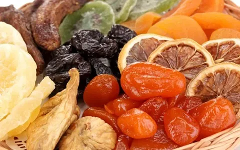 میوه خشک مخلوط 200 گرمی؛ ارگانیک درجه یک بافت نرم (سیب کیوی نارگیل)