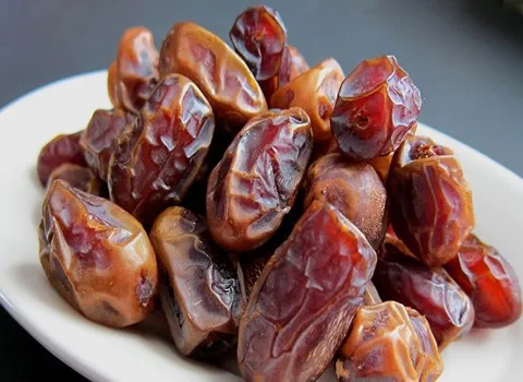 خرمای دشتستان؛ ارگانیک فله ای بوشهر منزیم آهن Calcium