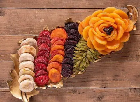میوه خشک مجلسی (خشکبار) پرتقال انبه توت فرنگی سیب حاوی carbohydrate