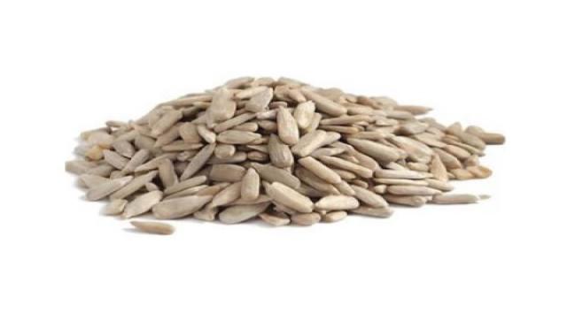 طرز بو دادن مغز تخمه افتابگردان در منزل و خواص آن