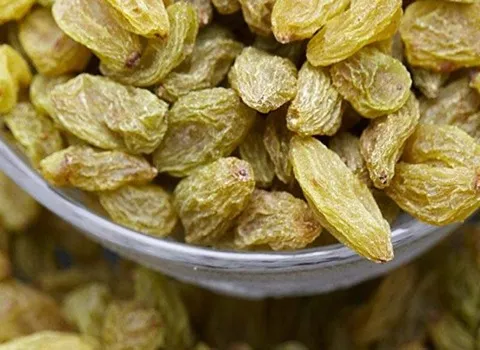 کشمش سبز قلمی ملایر؛ بدون دانه روش تولید (سنتی صنعتی) گوشتی