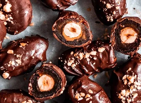 خرید خرما مغزدار شکلاتی + قیمت عالی با کیفیت تضمینی