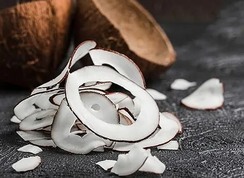 میوه خشک نارگیل؛ پودری حبه ای برشی 2 کاربرد خوراکی دارویی